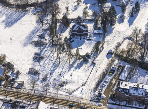 Aerial view, Haus Kentrop, Marker Allee, snow, felling in landscape conservation area, winter, centre, Hamm, Ruhr area, North Rhine-Westphalia, Germany, DE, Europe, aerial view, aerial photography, aerial photography, overview, bird's-eye view, birds-eyes, view, overview, Haus, Kentrop