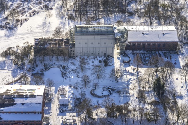 Aerial view, Maxipark, Maximilianpark in winter, machine hall, glass elephant, former Maximilian colliery, Uentrop, Hamm, Ruhr area, North Rhine-Westphalia, Germany, DE, Europe, aerial view, aerial photography, aerial photography, snow, overview, bird's eye view, winter, birds-eyes, view, overview, mine, leisure, recreation, green spaces, flowers, trees, structural change