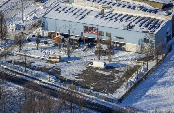 Aerial view, ice rink, winter, snow, Uentrop, Hamm, Ruhr area, North Rhine-Westphalia, Germany, DE, Europe, aerial photography, aerial photography, aerial photography, overview, bird's-eye view, view, overview, bowling, sports, exercise, leisure, fitness, fun, ice sports, ice hockey, ice skating