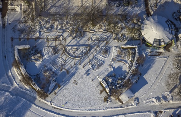 Aerial view, Maximilian-Park, snow, winter, Uentrop, Hamm, Ruhr area, North Rhine-Westphalia, Germany, DE, Europe, aerial photography, aerial photography, aerial photography, overview, bird's-eye view, birds-eyes, view, overview, leisure, recreation, green spaces, flowers, trees