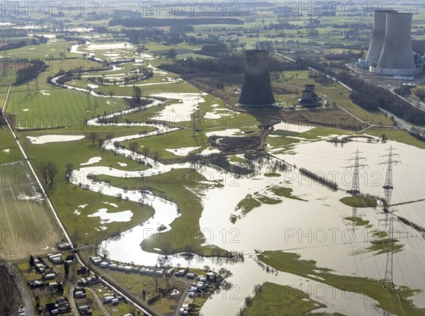 Aerial view, Lippe meander, Lippe with flood, Schmehauser Mersch, Campingplatz Uentrop Helbach GmbH, flooding, Lippborg, Lippetal, Ruhr area, North Rhine-Westphalia, Germany, DE, Europe, birds-eyes view, aerial photography, aerial photography, overview, bird's eye view, camping at the flood, motorway bridge