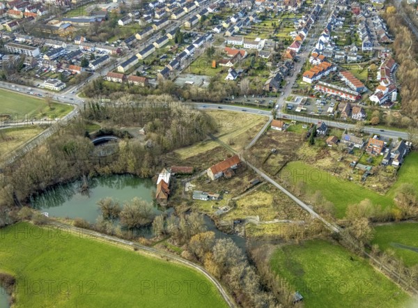 Aerial view, development of the area at the Heessener Schlossmühle, historic mill, Enniger Bach, Uentrop, Hamm, Ruhr area, North Rhine-Westphalia, Germany, DE, Europe, birds-eyes view, aerial view, aerial photography, aerial photography, overview, overview, bird's eye view, new development area, property, residential property