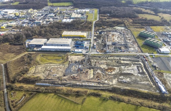 Aerial view, construction site for the new building complex on the site of the logistics centre and distribution park in the Uentrop district, Uentrop, Hamm, Ruhr area, North Rhine-Westphalia, Germany, DE, Europe, birds-eyes view, aerial photograph, aerial photography, aerial photography, overview, bird's eye view, Arvato Distribution GmbH & Arvato Supply Chain Solutions SE, Douglas Group, HINES Immobilien GmbH, Krüger Consult GmbH, Köster GmbH, studio architec