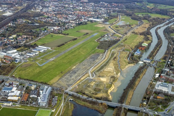 Aerial view, Lippe reconstruction, river Lippe, Lippe beach, runway with taxiway area of Hamm-Lippewiesen airfield EDLH in the district of Heessen, Datteln-Hamm canal, Lippeseitenkanal, construction site dam relocation, Hamm, Ruhr area, North Rhine-Westphalia, Germany, DE, Europe, birds-eyes view, aerial view, aerial photography, aerial photography, overview, bird's eye view