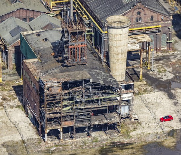 Aerial view, CreativRevier, former Ost Heinrich Robert mine, Herringen, Hamm, Ruhr area, North Rhine-Westphalia, Germany, demolition work, construction site, CreativRevier Heinrich Robert GmbH, DE, Europe, event location, commercial area, hammerhead tower, aerial view, aerial photography, aerial photography, sight, overview, bird's eye view, residential properties, birds-eyes view, historical, overview