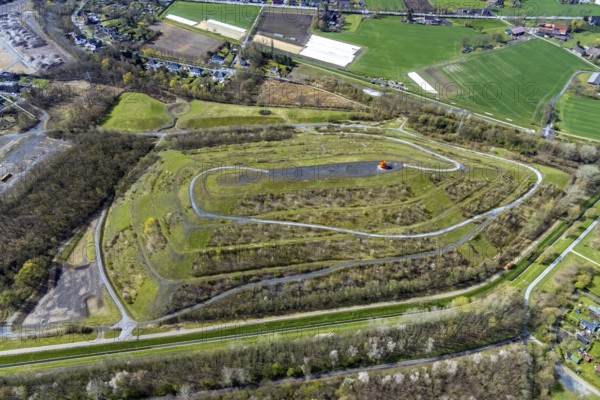 Aerial view, Humbert spoil tip with spoil tip sign, Herringen, Hamm, Ruhr area, North Rhine-Westphalia, Germany, spoil tip, DE, Europe, spoil tip, Humbert spoil tip, Kissinger Höhe 2, aerial view, aerial photography, aerial photography, overview, bird's-eye view, overview