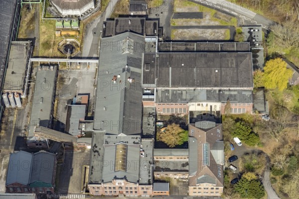 Aerial view, CreativRevier, former Ost Heinrich Robert mine, Herringen, Hamm, Ruhr area, North Rhine-Westphalia, Germany, construction site, CreativRevier Heinrich Robert GmbH, DE, Europe, event location, commercial area, hammerhead tower, aerial view, aerial photography, aerial photography, sight, overview, bird's eye view, residential properties, birds-eyes view, historical, overview