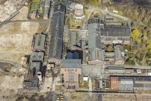 Aerial view, CreativRevier, former Ost Heinrich Robert mine, Herringen, Hamm, Ruhr area, North Rhine-Westphalia, Germany, construction site, CreativRevier Heinrich Robert GmbH, DE, Europe, event location, commercial area, hammerhead tower, aerial view, aerial photography, aerial photography, sight, overview, bird's eye view, residential properties, birds-eyes view, historical, overview