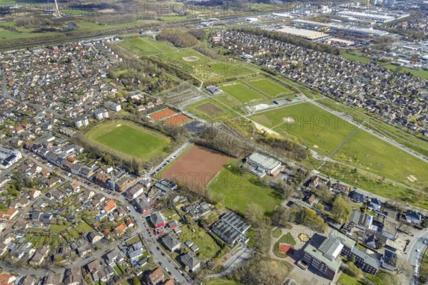 Aerial view, GlückaufStadion und Tennisclub Herringen tennis courts, Herringen, Hamm, Ruhr area, North Rhine-Westphalia, Germany, DE, Europe, football pitch, football stadium, football club, Lippepark Hamm - Schacht Franz, aerial view, aerial photography, aerial photography, park, sports, sports facilities, sports field, sports facility, tennis, tennis facility, tennis courts, tennis club, overview, bird's-eye view, bird's-eye view, overview