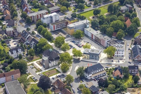 Aerial view, Heessen market and town hall Bürgeramt Heessen Amtsstraße in Hamm-Heessen, Hamm, Ruhr area, North Rhine-Westphalia, Germany, authority, DE, Europe, local government, aerial view, aerial photography, aerial photography, market, town hall, overview, bird's-eye view, overview