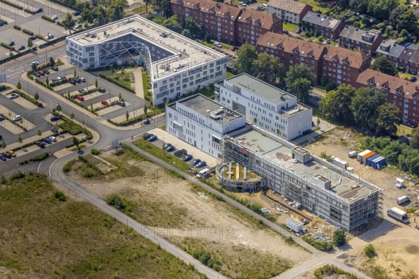 Aerial view, Sci:Q student residence and construction site and new building ZFSL Hamm training centre in Sci:Q Science Quarter Hamm Paracelsuspark, Mitte, Hamm, Ruhr area, North Rhine-Westphalia, Germany, construction work, construction area, construction site, building plots, construction project, construction site, DE, Europe, aerial view, aerial photography, aerial photography, new building, overview, bird's-eye view, bird's-eye view, overview