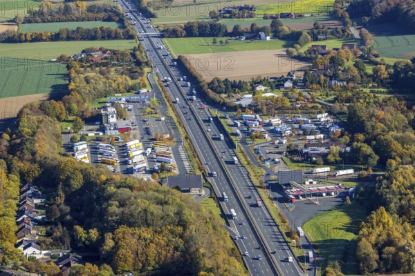 Aerial photo, Rhynern service area on the A2 motorway in the Rhynern district of Hamm, Ruhr area, North Rhine-Westphalia, Germany, motorway, DE, Europe, Hamm, truck, aerial photo, aerial photography, aerial photography, parking spaces, rest area, overview, bird's-eye view, overview