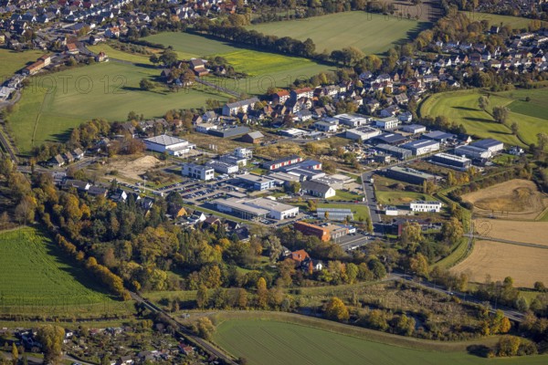 Aerial view, commercial area Hohefeld with Herbert-Rust-Weg in the district Uentrop in Hamm, Ruhr area, North Rhine-Westphalia, Germany, DE, Europe, commercial enterprises, commercial area, commercial area Hohefeldweg, commercial park, commercial location, commercial use, Hamm, industrial area, industrial building, industrial location, aerial view, aerial photography, aerial photography, overview, bird's-eye view, bird's-eye view, overview