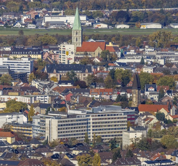 Aerial view, city centre with former Isenbeck brewery site and St. Paul's Church as well as Hamm Protestant Hospital and St. Francis of Assisi Church of Our Dear Lady parish. Franziskus von Assisi Church of Our Dear Lady in the Rhynern district of Hamm, Ruhr area, North Rhine-Westphalia, Germany, place of worship, brewery, city, DE, Europe, healthcare, religious community, place of worship, Hamm, holy site, hospital, city centre, church, parish, clinic, hospital, denomination, infirmary, hospital, aerial view, aerial photography, aerial photography, medical facility, medical aid, religion, religious site, skyline, city centre, overview, bird's-eye view, birds-eyes view, overview, medical care
