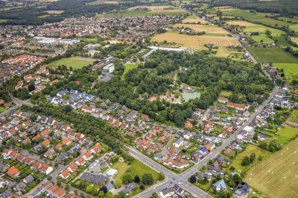 Aerial photo, Maximilianpark leisure park, Uentrop, Hamm, Ruhr area, North Rhine-Westphalia, Germany, DE, Europe, leisure facility, leisure activities, leisure park, leisure enjoyment, green trees, aerial photo, aerial photography, aerial photography, MaxiPark, rose garden, butterfly house, playground, overview, bird's eye view, birds-eyes view, overview