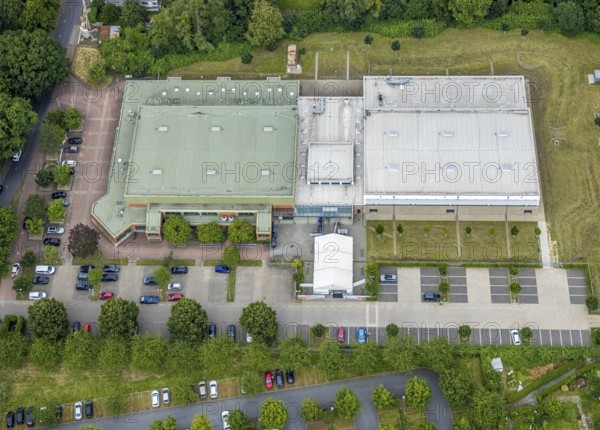 Aerial view, vaccination centre Hamm, new triple sports hall of the Friedensschule, centre, Hamm, Ruhr area, North Rhine-Westphalia, Germany, DE, Europe, aerial view, aerial photography, aerial photography, sports, sports facilities, sports hall, sports facility, overview, bird's-eye view, overview