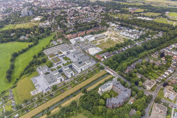 Aerial view, construction area SCI:Q Science Quarter Hamm, Paracelsuspark, Hamm-Lippstadt University of Applied Sciences, Hamm, Ruhr area, North Rhine-Westphalia, Germany, construction work, construction, construction area, building site, building plots, construction project, construction site, education, DE, Europe, university, teaching institute, aerial view, aerial photography, aerial photography, Marker Allee, new building, school, Science Quarter Hamm, technology centre, Techpark, overview, bird's-eye view, science quarter, birds-eyes view, overview