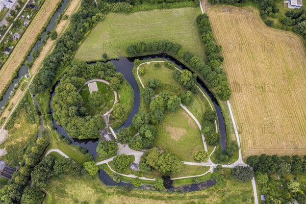 Aerial view, Burghügel Mark, Uentrop, Hamm, Ruhr area, North Rhine-Westphalia, Germany, fortification, ground monument, Burg Mark, DE, monument protection, Europe, aerial view, aerial photography, aerial photography, Marker Burghügel, sight, overview, bird's eye view, moat, birds-eyes view, overview