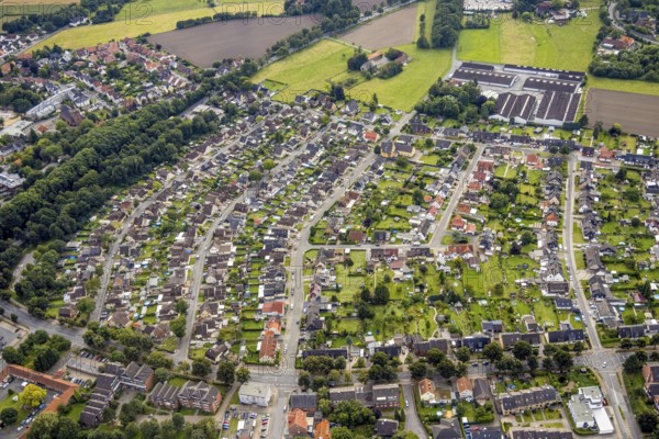 Aerial view, colliery housing estate Alte Kolonie with Beverstraße, Eckeystraße, Robert-Haase-Straße, Beverkramenstraße, Zum Torksfeld in the district of Herringen in Hamm, Ruhr area, North Rhine-Westphalia, Germany, workers' housing estate, miners' housing estate, DE, Europe, property tax, Hamm, real estate, aerial view, aerial photography, aerial photography, overview, bird's eye view, housing estate, living and living, residential area, residential buildings, quality of living, residential neighbourhood, housing estate, birds-eyes view, overview
