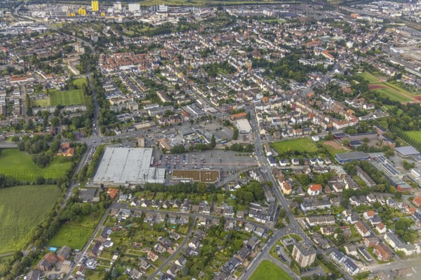 Aerial view, city centre view with Kaufland in Wilhelmstraße Hamm-Mitte in Hamm, Ruhr area, North Rhine-Westphalia, Germany, City, DE, shopping markets, shopping centre, Europe, property tax, Hamm, real estate, city centre, aerial view, aerial photography, aerial photography, local supply centre, townscape, city area, city centre, supermarket, overview, bird's eye view, living and life, residential buildings, quality of life, birds-eyes view, overview