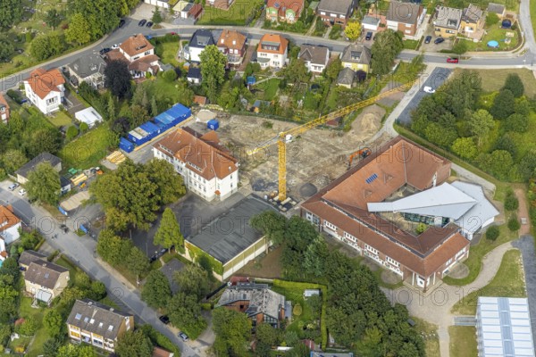 Aerial view, construction site with extension of the Falkschule / Arnold-Freymuth-Gesamtschule in Herringen, Hamm, Ruhr area, North Rhine-Westphalia, Germany, construction work, construction area, building site, building plots, construction measure, construction project, construction site, education, educational institution, DE, Europe, comprehensive school, capacity requirement, teaching institute, aerial view, aerial photography, aerial photography, school, overview, bird's-eye view, bird's-eye view, overview