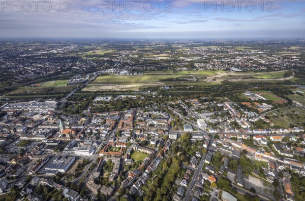 Aerial view, Hamm airfield and construction site for the Lippe floodplain project on the river Lippe and Datteln-Hamm canal with city centre view in the district of Heessen in Hamm, Ruhr area, North Rhine-Westphalia, Germany, construction work, construction area, building site, building plots, construction project, construction site, DE, Europe, distant view, airfield, Hamm, runway, aerial view, aerial photography, aerial photography, runway, overview, bird's eye view, bird's eye view, overview