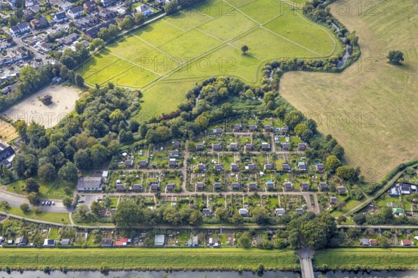 Aerial view, meadows and fields at the allotment garden association Ahsetal in the district Mitte in Hamm, Ruhr area, North Rhine-Westphalia, Germany, DE, Europe, community garden, Hamm, KGV, allotment garden, allotment garden site, allotment garden association, aerial view, aerial photography, aerial photography, allotment garden, overview, bird's-eye view, overview