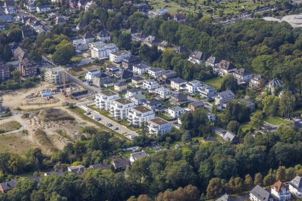 Aerial view, construction site and new construction of the Paracelsuskarree housing estate at the SCI:Q Science Quarter in the Mitte district of Hamm, Ruhr area, North Rhine-Westphalia, Germany, construction work, construction area, construction site, building plots, construction project, construction site, DE, Europe, property tax, Hamm, real estate, aerial photograph, aerial photography, aerial photography, new construction, overview, bird's eye view, residential complex, living and living, residential area, residential buildings, residential quality, residential quarter, residential estate, birds-eyes view, overview