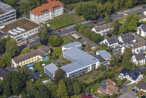 Aerial photograph, Perthes-Haus senior citizens' housing estate in the Uentrop district of Hamm, Ruhr area, North Rhine-Westphalia, Germany, retirement home, building site, care and nursing, DE, Europe, Hamm, Ludwig-Teleky-Straße, aerial photograph, aerial photography, aerial photography, care facility, retirement home, retirement residence, retirement home, senior citizens' centre, overview, bird's-eye view, bird's-eye view, overview