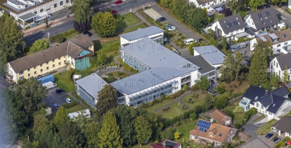 Aerial photograph, Perthes-Haus senior citizens' housing estate in the Uentrop district of Hamm, Ruhr area, North Rhine-Westphalia, Germany, retirement home, building site, care and nursing, DE, Europe, Hamm, Ludwig-Teleky-Straße, aerial photograph, aerial photography, aerial photography, care facility, retirement home, retirement residence, retirement home, senior citizens' centre, overview, bird's-eye view, bird's-eye view, overview