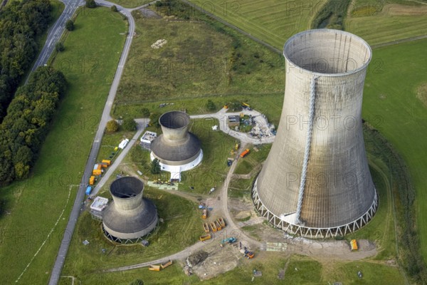Aerial view, RWE power plant Westfalen and demolition of the small cooling towers in the district Uentrop in Hamm, Ruhr area, North Rhine-Westphalia, Germany, DE, Europe, Hamm, power plant, cooling towers, aerial view, aerial photography, aerial photography, overview, bird's-eye view, overview