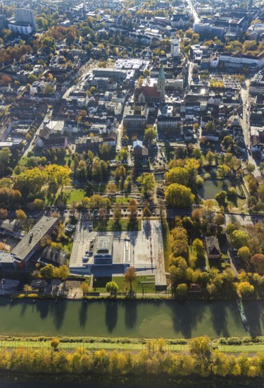 Aerial view, connection between Nordpark and city centre to the water sports centre at the Adenauerallee and Nordringpark in the district Mitte in Hamm, Ruhr area, North Rhine-Westphalia, Germany, DE, Europe, Hamm, aerial view, aerial photography, aerial photography, park, sports centre, overview, bird's eye view, birds-eyes view, overview