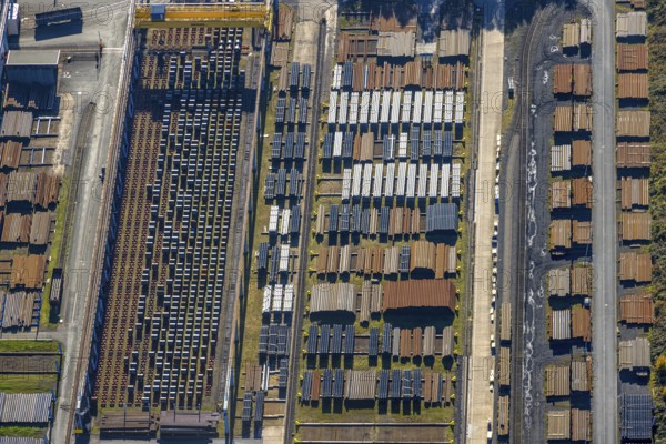 Aerial view, Mannesmann Precision Tubes / Mannesmann Line Pipe Lager am Datteln-Hamm-Kanal im Stadtteil Herringen in Hamm, Ruhr Area, North Rhine-Westphalia, Deutschland, DE, Europa, Formen und Farben, Gewerbebetriebe, Gewerbefläche, Gewerbebestandort, Gewerbliche Nutzung, Hafenstraße, Hamm, Industriegebiet, Industriegebäude, Industriestandort, Luftaufnahme, Luftbildfotografie, Luftfotografie, Übersicht, Vogelperspektive, birds-eyes view, overview