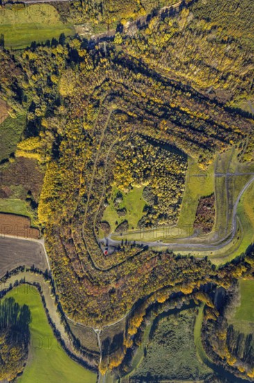 Aerial view, Radbod spoil tip with Radbod spoil tip sign and Alte Lippe in the Bockum-Hövel district of Hamm, Ruhr area, North Rhine-Westphalia, Germany, Alter Lippearm, DE, Europe, spoil tip, Hamm, landmark, aerial view, aerial photography, aerial photography, Alte Lippe nature reserve, overview, bird's-eye view, forest, birds-eyes view, overview