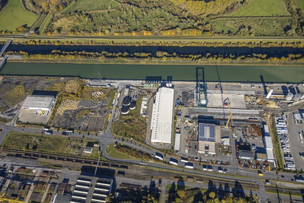 Aerial view, Lanfer Logistics and Maxi Terminal in the harbour in the district Herringen in Hamm, Ruhr area, North Rhine-Westphalia, Germany, DE, Datteln-Hamm-Canal, Europe, river Lippe, commercial enterprises, commercial area, commercial location, commercial use, harbour area, harbour road, Hamm, industrial area, industrial building, industrial location, aerial view, aerial photography, aerial photography, overview, bird's-eye view, overview