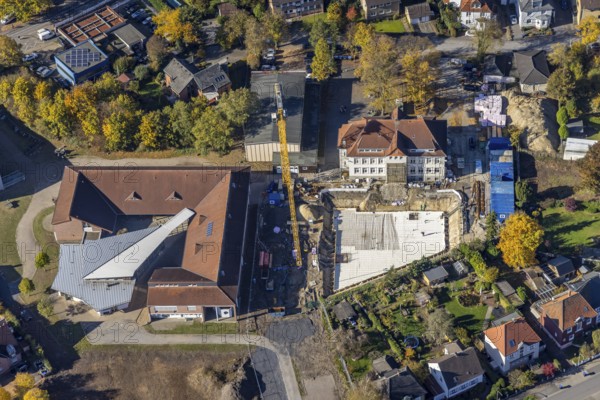 Aerial view, construction site and renovation Arnold-Freymuth-Gesamtschule / Falkschule in the district Herringen in Hamm, Ruhr area, North Rhine-Westphalia, Germany, construction work, construction area, construction site, construction measure, construction project, construction site, education, educational institution, DE, Europe, comprehensive school, Hamm, teaching institute, aerial view, aerial photography, aerial photography, renovation, renovation, school, overview, bird's-eye view, overview