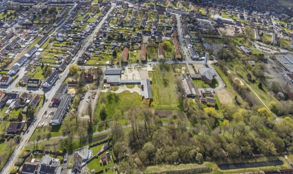 Aerial view, district centre Hamm-Norden, Church Maria Königin, Bockum-Hövel, Hamm, Ruhr area, North Rhine-Westphalia, Germany, place of worship, meeting centre, DE, Europe, religious community, place of worship, holy place, church, church community, denomination, aerial view, aerial photography, aerial photography, religion, religious site, social work, social rooms, social welfare, overview, event location, event centre, bird's eye view, birds-eyes view, overview