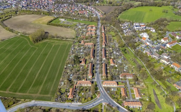 Aerial view, Vogelsang housing estate, former miners' housing estate, Heessen, Hamm, Ruhr area, North Rhine-Westphalia, Germany, DE, Europe, property tax, real estate, aerial view, aerial photography, aerial photography, overview, bird's-eye view, housing estate, housing and living, residential area, residential buildings, housing quality, residential neighbourhood, housing estate, birds-eyes view, overview
