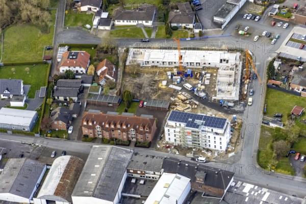 Aerial view, construction site and new building in Seeburger Straße, Heessen, Hamm, Ruhr area, North Rhine-Westphalia, Germany, construction work, construction area, construction site, building plots, construction project, construction site, DE, Europe, aeroplane in the meadow, property tax, real estate, aerial photograph, aerial photography, aerial photography, Rhine-Ruhr metropolitan region, new building, overview, bird's-eye view, residential complex, living and living, residential area, residential buildings, quality of living, residential quarter, housing estate, bird's-eye view, overview