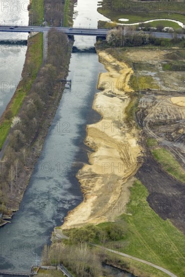 Aerial view, Lippe floodplain experience project, dyke area between city centre and airfield, new course of the flood dyke, river Lippe and Datteln-Hamm canal, Heessen, Hamm, Ruhr area, North Rhine-Westphalia, Germany, construction area, construction site, building plots, construction project, DE, Europe, aerial view, aerial photography, aerial photography, overview, bird's-eye view, bird's-eye view, overview