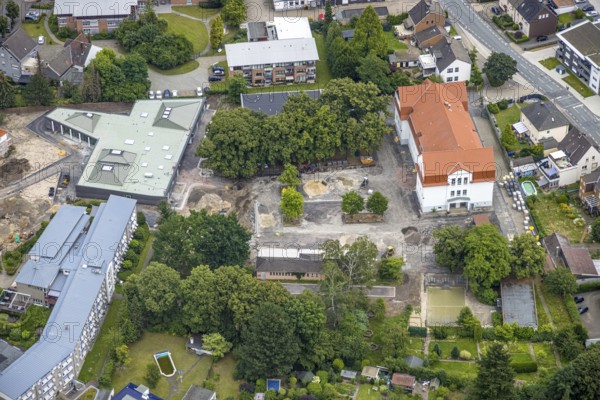 Aerial view, Caritas retirement home St. Josef, cath. Heilig Kreuz Kirche, Haus der Begegnung, Herringen, Hamm, Ruhr area, North Rhine-Westphalia, Germany, old people's home, retirement home, retirement home, place of worship, care and nursing, DE, Europe, religious community, place of worship, holy place, church, parish, denomination, aerial view, aerial photography, aerial photography, care facility, religion, religious site, retirement home, retirement residence, retirement home, retirement centre, overview, bird's eye view, birds-eyes view, overview