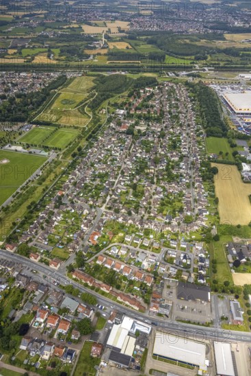 Aerial view, workers' housing estate Isenbecker Hof, Juffernbuschstraße, Herringen, Hamm, Ruhr area, North Rhine-Westphalia, Germany, miners' housing estate, DE, Europe, property tax, real estate, aerial view, aerial photography, aerial photography, overview, bird's-eye view, housing estate, housing and living, residential area, residential buildings, housing quality, residential neighbourhood, housing estate, birds-eyes view, overview