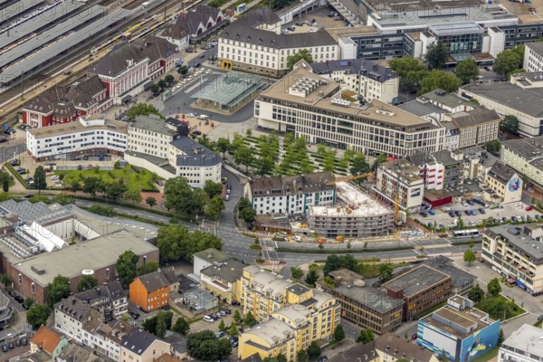Aerial view, Hamm Westf. Main station, B&B Hotel, construction site and new residential building on the former site of the Kippâ'¬â¢n in, Neue Bahnhofstraße corner Friedrichstraße, centre, Hamm, Ruhr area, North Rhine-Westphalia, Germany, railway tracks, station, station forecourt, platform, construction work, construction area, construction site, Building site, construction project, construction project, construction site, DE, Deutsche Bahn AG, Europe, central station, main station, aerial view, aerial photography, aerial photography, new construction, overview, bird's-eye view, overview, construction site and new residential building on the former site of the Kipp'n in