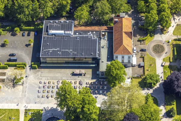 Aerial view of the spa hotel Hamm, spa hotel Bad Hamm, largest beer garden in Hamm, next to the manual therapy clinic, spa garden, Uentrop, Hamm, Ruhr area, North Rhine-Westphalia, Germany, DE, Europe, aerial photo, birds-eyes view, aerial photography, aerial photography, overview, bird's eye view