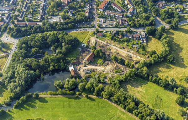 Aerial view, construction site for housing at the Schlossmühle am Mühlenteich, Heessen, Hamm, Ruhr area, North Rhine-Westphalia, Germany, demolition work, construction work, construction area, building site, building plots, construction project, construction site, DE, Europe, aerial view, aerial photography, aerial photography, overview, bird's-eye view, overview