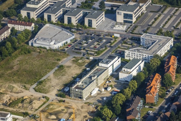 Aerial view, Hamm-Lippstadt University of Applied Sciences, university campus, SCI:Q Science Quarter Hamm, centre, Hamm, Ruhr area, North Rhine-Westphalia, Germany, education, educational institution, DE, Europe, university, aerial view, aerial photography, aerial photography, Marker Allee, Paracelsuspark, Science Quarter Hamm, Techpark, overview, university, bird's-eye view, science quarter, birds-eyes view, overview