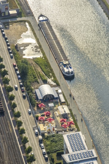 Aerial view, beer garden Pirates ANKER & HERZ in Hafenstraße, Mitte, Hamm, Ruhr area, North Rhine-Westphalia, Germany, beer garden, café, Corona, DE, Europe, gastronomy, harbour, aerial view, aerial photography, aerial photography, restaurant, sunshades, overview, bird's eye view, overview, café