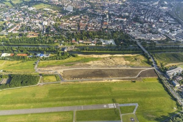 Aerial view, city centre view, construction site for protective dam at Jupp-Eickhoff-Weg, water sports centre, Lippestrand, Heessen, Hamm, Ruhr area, North Rhine-Westphalia, Germany, construction work, construction area, building site, building plots, construction project, construction site, DE, Europe, aerial view, aerial photography, aerial photography, overview, bird's-eye view, bird's-eye view, overview