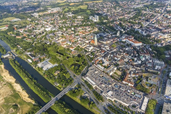 Aerial view, city centre view, Allee-Center Hamm, Ritterpassage, Gymnasium Hammonense and new water sports centre, Heessen, Hamm, Ruhr area, North Rhine-Westphalia, Germany, railway tracks, construction work, construction area, construction site, construction project, construction site, education, educational institution, DE, shopping centre, shopping markets, shopping square, shopping centre, Europe, grammar school, educational institute, aerial photograph, aerial photography, aerial photography, school, shopping centre, overview, bird's-eye view, bird's-eye view, overview