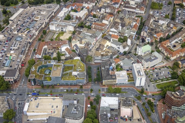 Aerial view, shopping centre, planned demolition residential building Ritterstraße 40, Mitte, Hamm, Ruhr area, North Rhine-Westphalia, Germany, demolition in planning, brothel Ritterstraße 40, DE, shopping, shopping markets, shopping place, Europe, aerial view, aerial photography, aerial photography, local supply centre, problem property, red light district, shopping centre, overview, bird's eye view, Westring, Woolworth department stores', birds-eyes view, overview